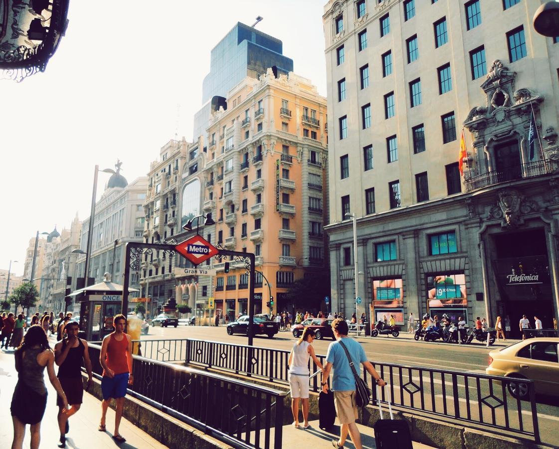 Lollipop Flats City Centre Supreme Suite مدريد المظهر الخارجي الصورة