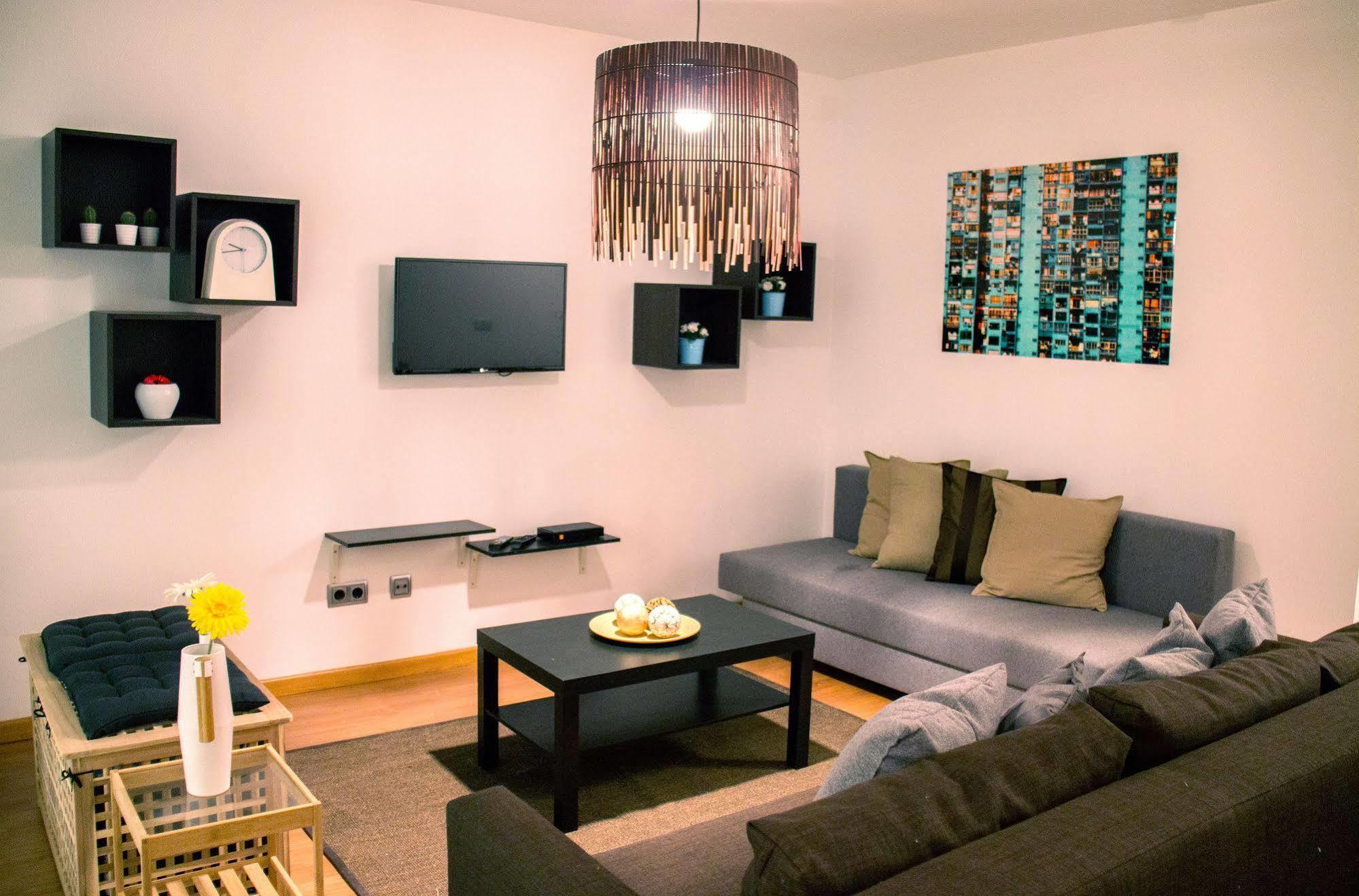 Lollipop Flats City Centre Supreme Suite مدريد المظهر الخارجي الصورة